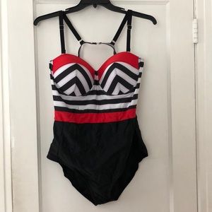 SHEIN Plus striped colorblocked swimsuit marked 4x